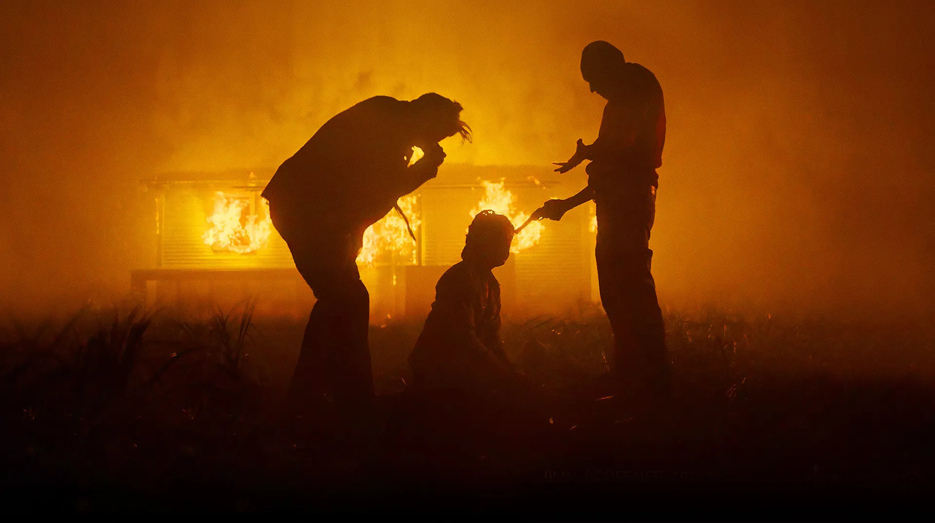 voces imaginarias los minutos negros cover
